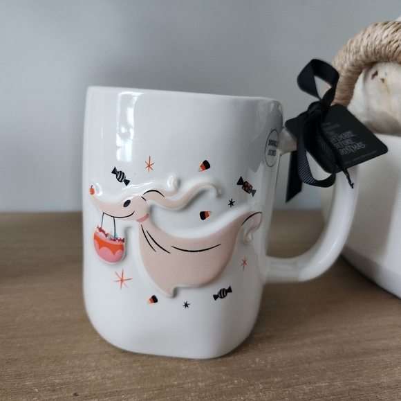 Rae Dunn Disney Nightmare Before Christmas Mug Zero Halloween Mug NWT - Picture 1 of 5